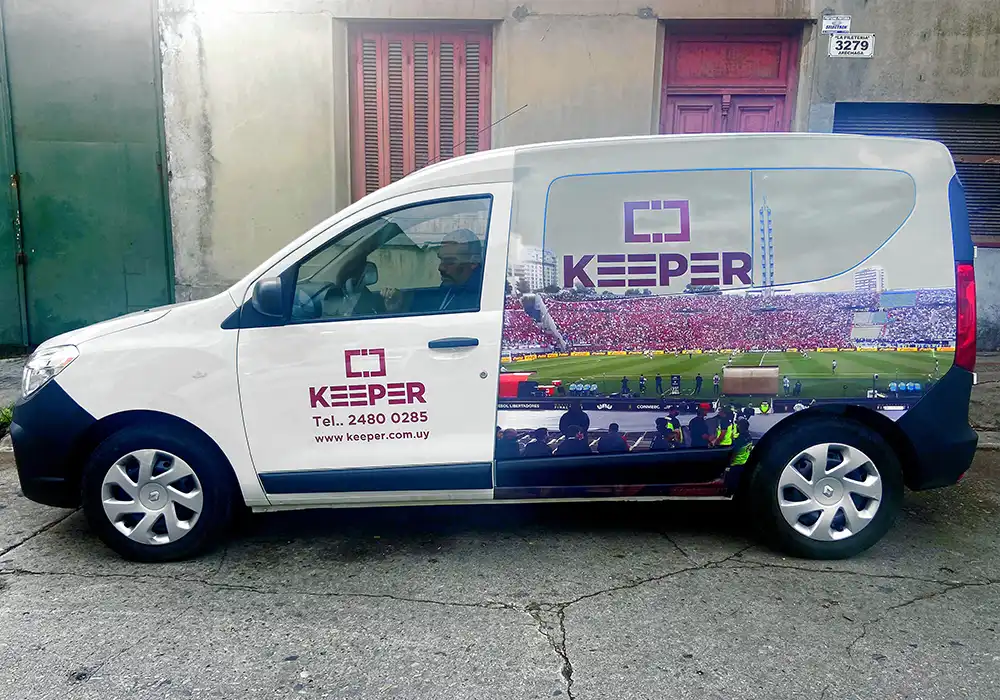 Ploteo Keeper