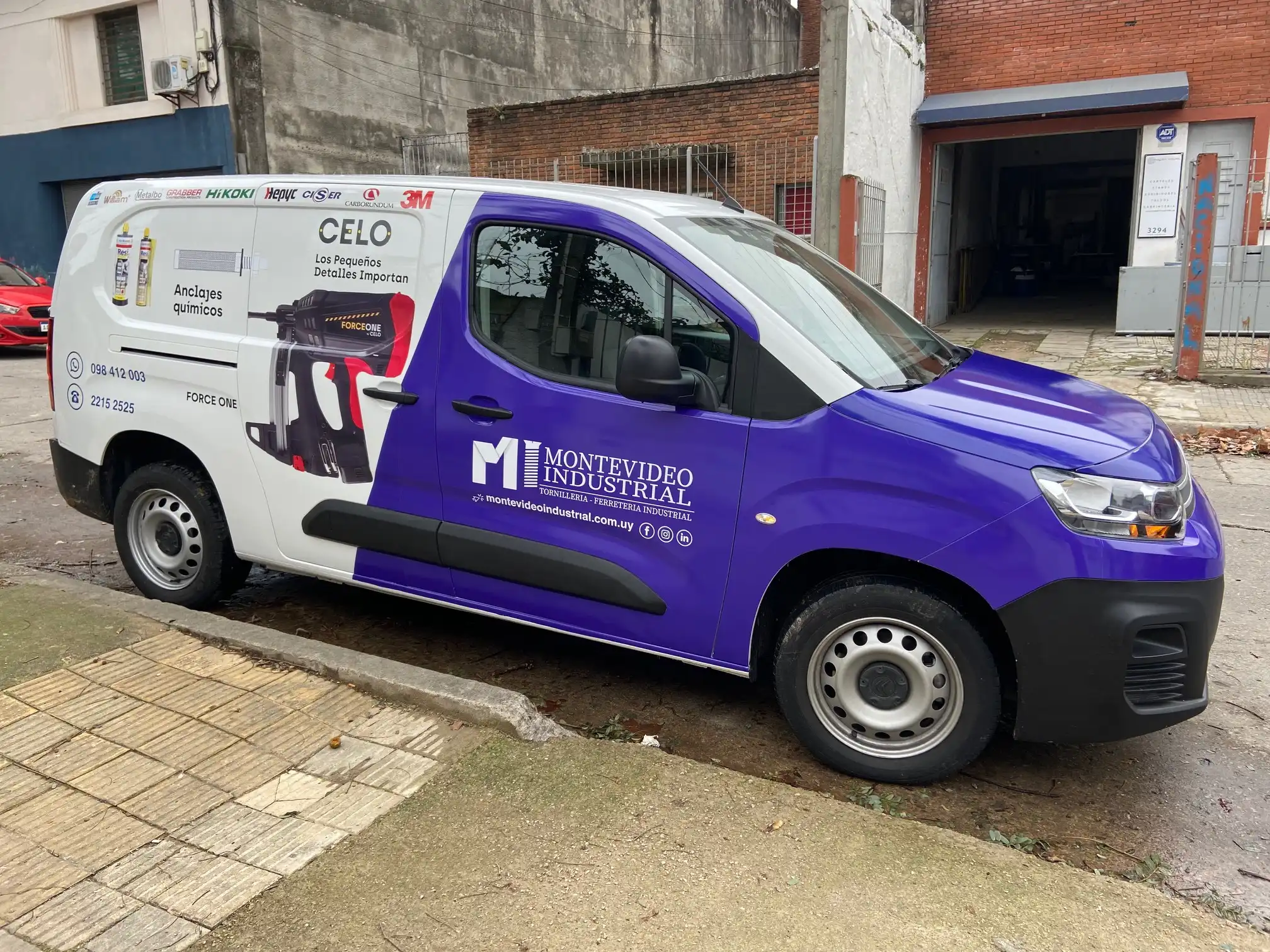 Ploteo Montevideo Industrial